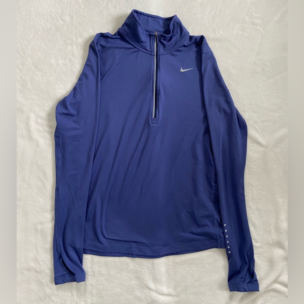 Nike half-zip